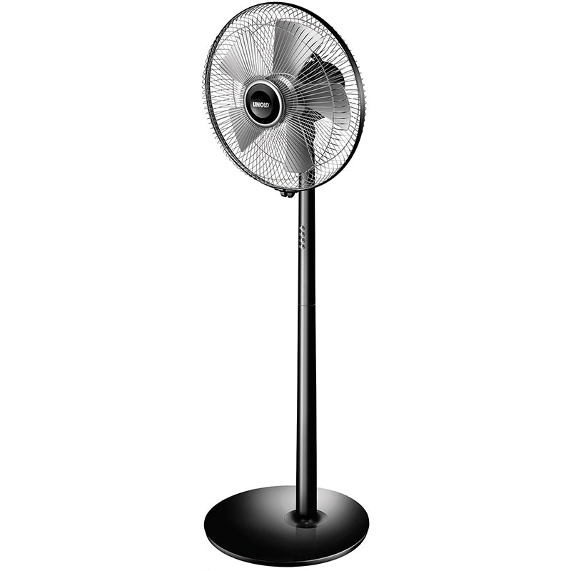 Der Unold STANDVENTILATOR Silverline ist ein schwarzer, stehender, oszillierender elektrischer Ventilator mit einem runden Maschengitter, einer höhenverstellbaren Stange und einem breiten, runden Sockel, der vor einem schlichten weißen Hintergrund präsentiert wird.