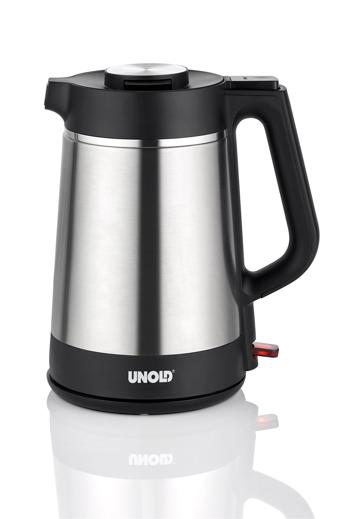 Das Unold Frühstücks-Bundle Aroma ist ein Wasserkocher aus Edelstahl mit schwarzem Griff und Deckel, passendem schwarzen Sockel und rotem Ein-/Ausschalter. Der Markenname Unold ziert die untere Front und unterstreicht das moderne Design.