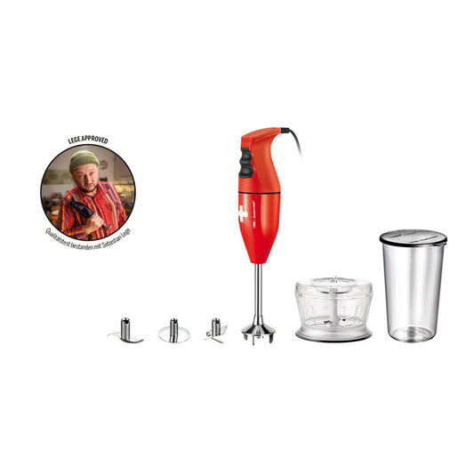 Das ESGE-Zauberstab-Set E 120 Select Rot ist ein rotes Stabmixer-Set von ESGE-Zauberstab, das verschiedene Aufsätze, einen Mixbecher und eine Zerkleinerungsschüssel enthält und mit einem „Ece Approved“-Siegel mit einem Koch, der den Daumen hochhält, versehen ist.