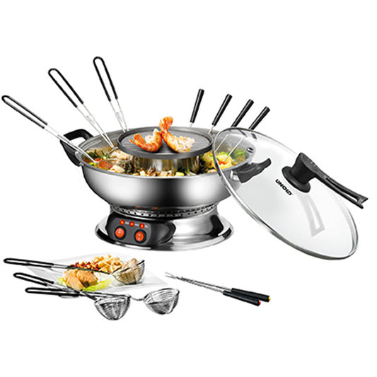 Das Unold Asia-Fondue umfasst einen elektrischen Fonduetopf aus Edelstahl mit Glasdeckel, sechs farbcodierten Gabeln sowie Drahtkörben und eignet sich perfekt für brühereiche Mahlzeiten mit verschiedenen Fleischsorten und Gemüse.