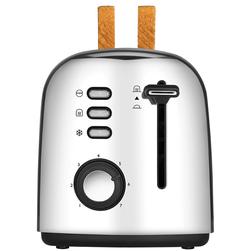 Der Unold Toaster 2er Retro, hier von vorne mit zwei Brotscheiben darin abgebildet, verfügt über ein glänzendes Silberfinish mit Knöpfen, einem nummerierten Drehknopf und einem Hebel.