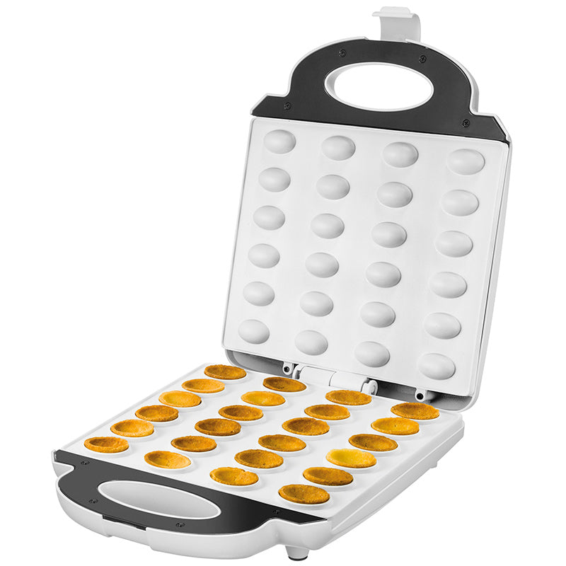 Der Unold Waffelautomat Zaubernuss, ein weißes Elektrogerät mit geöffnetem Deckel, gibt den Blick frei auf Reihen kleiner, goldbrauner Leckereien, die in seinen geformten Schlitzen backen.