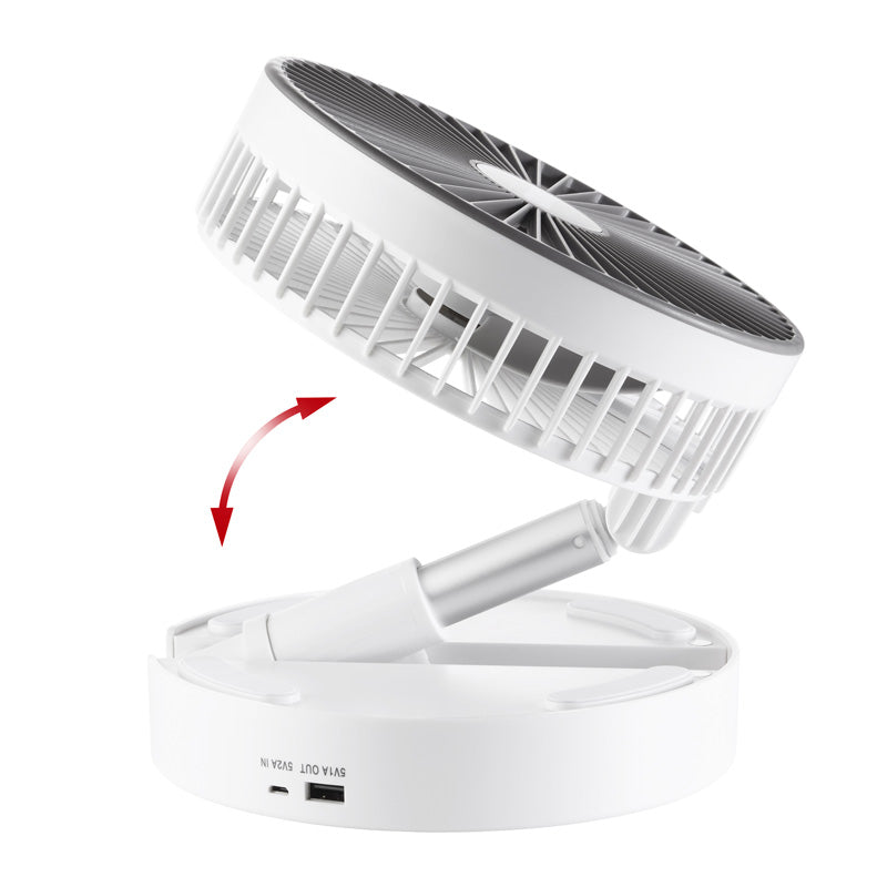 Der Unold TELESKOP-VENTI CORDLESS ist ein moderner weißer Tischventilator mit neigbarem, nach oben geneigtem Kopf. Rote Pfeile veranschaulichen die einstellbare Bewegung. Die Basis verfügt über USB-Ein- und Ausgänge.