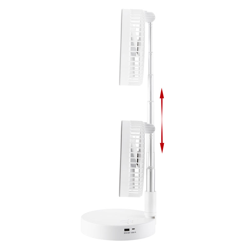 Seitenansicht des Unold TELESKOP-VENTI CORDLESS, eines weißen, verstellbaren Tischventilators mit zwei Köpfen und einer Teleskopstange zur Höhenverstellung (dargestellt durch einen roten Doppelpfeil), mit Tasten und Ladeanschlüssen an der Basis.
